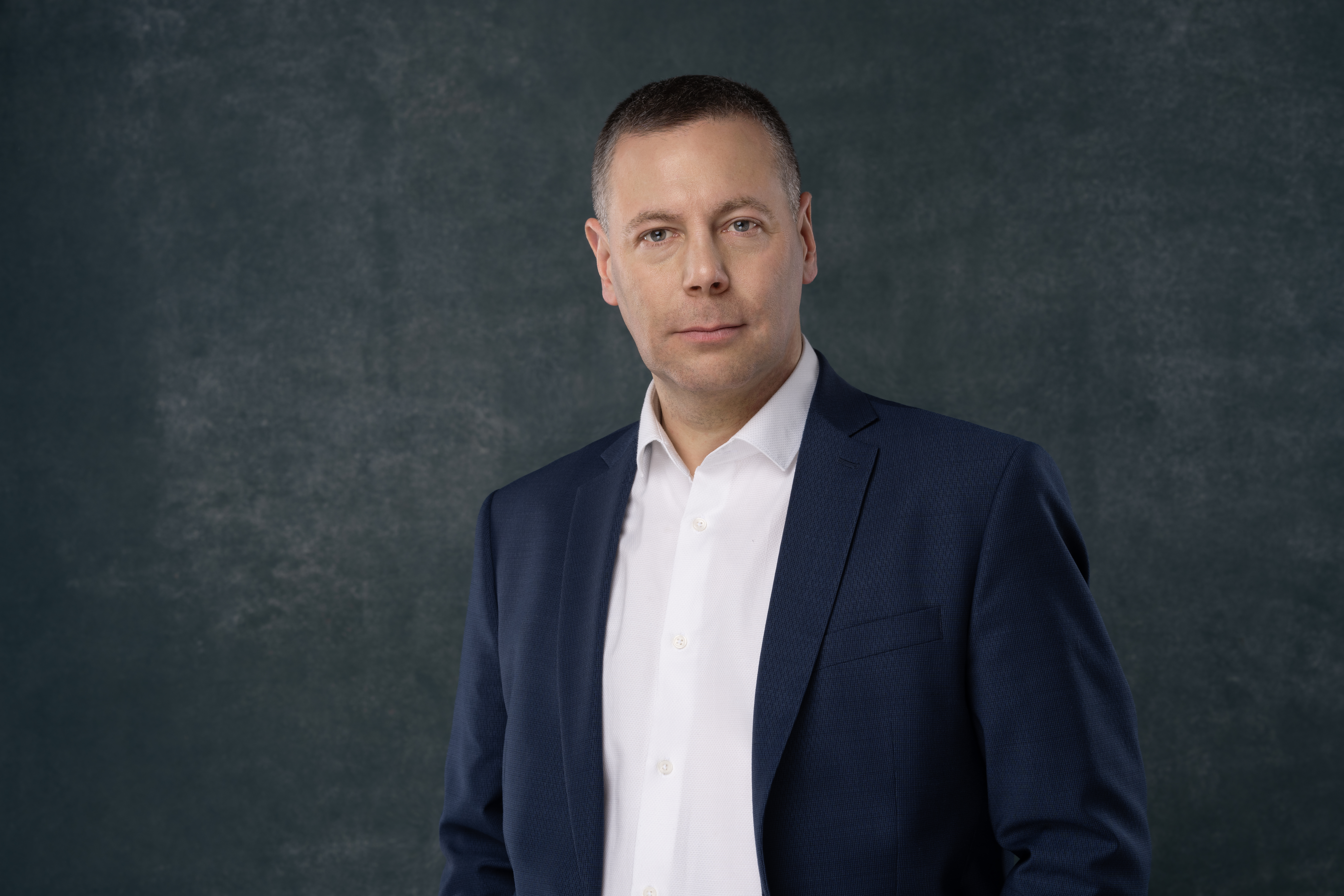 Михаил Евраев поздравил работников ЖКХ с профессиональным праздником