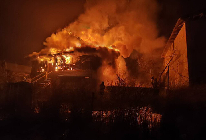 За сутки спасатели Ленобласти выезжали на вызовы 49 раз