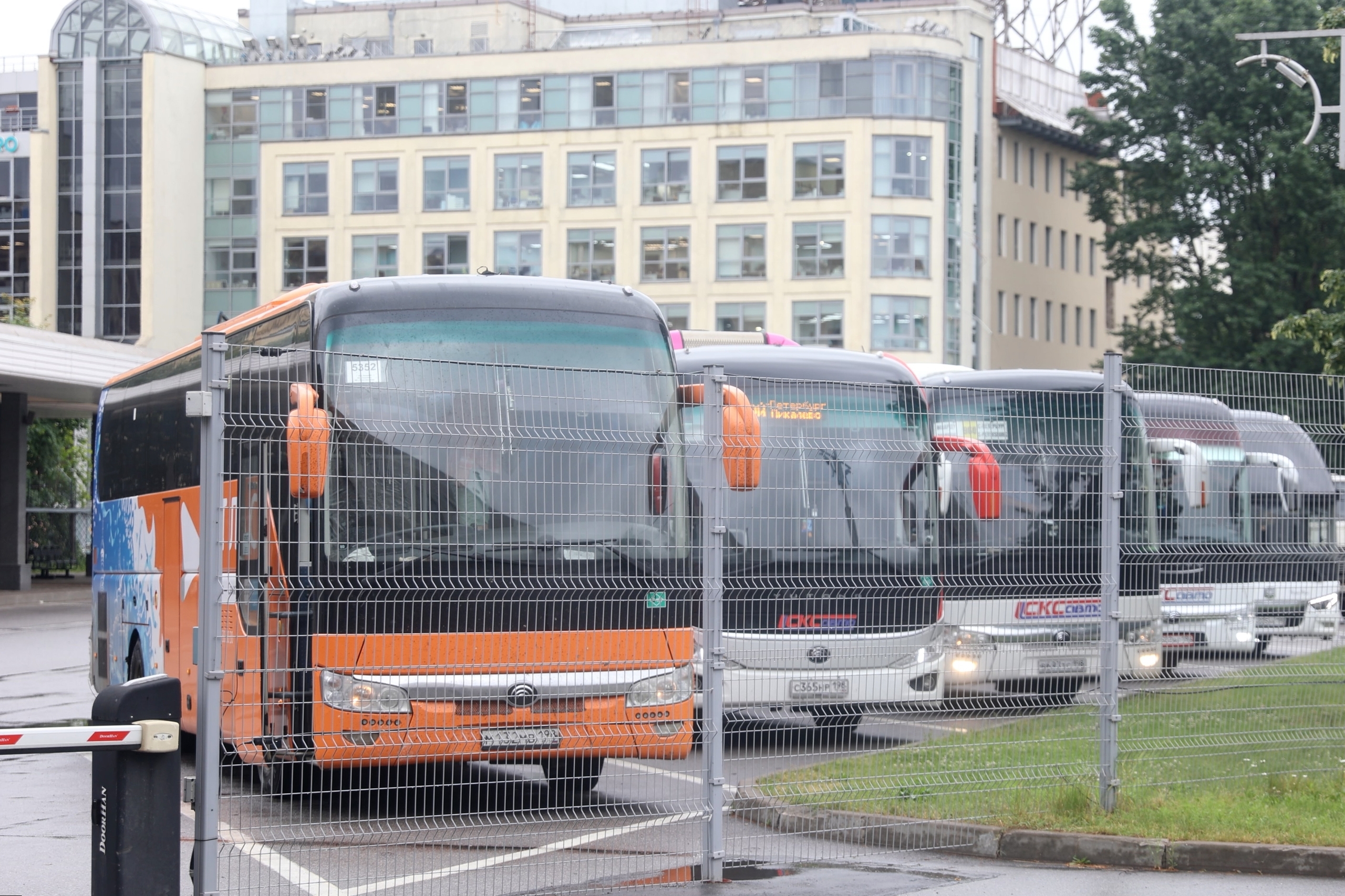 Из Петербурга 29 марта отправится первый автобусный рейс в Севастополь