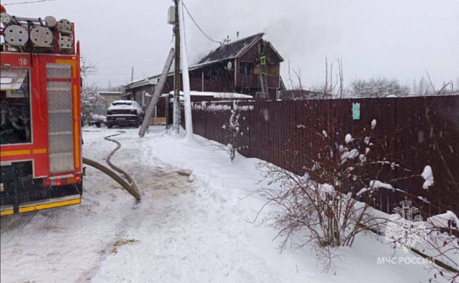 Два пожара потушили в Ленобласти за прошедшие сутки