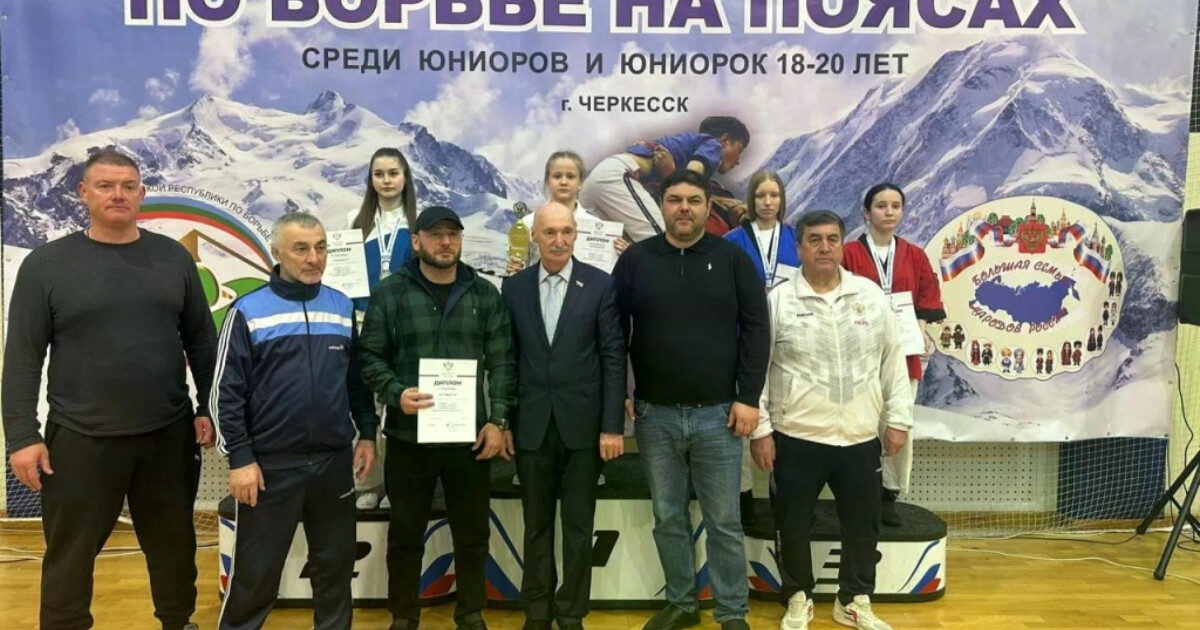 Астраханские девушки порвали соперниц на Первенстве стране