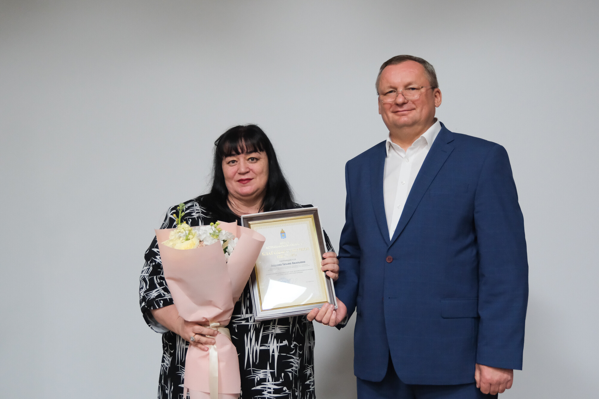 Игорь Мартынов поздравил работников культуры Камызякского района