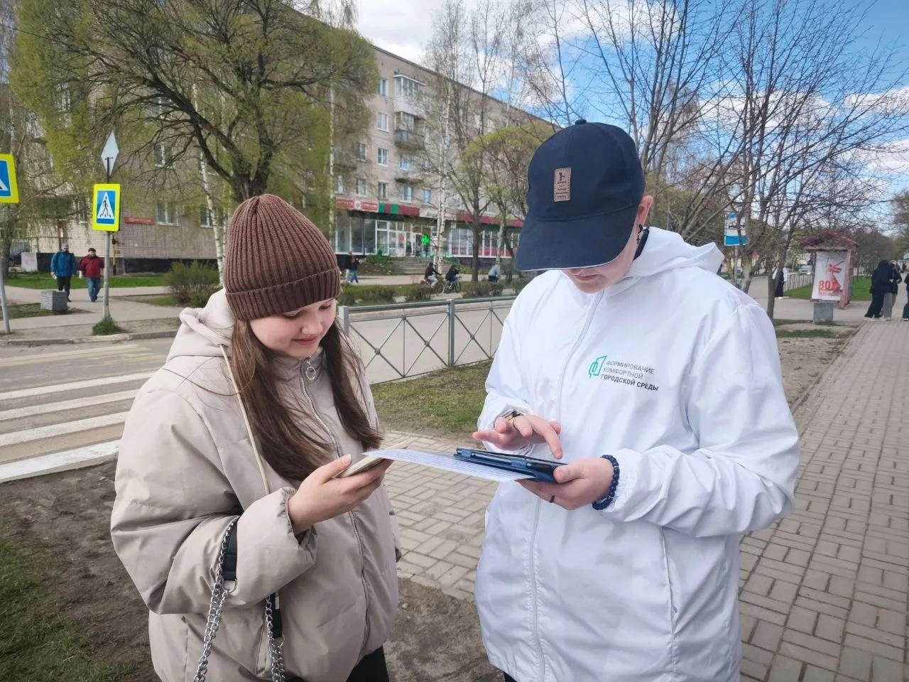 Новгородцев приглашают стать волонтерами голосования за объекты благоустройства