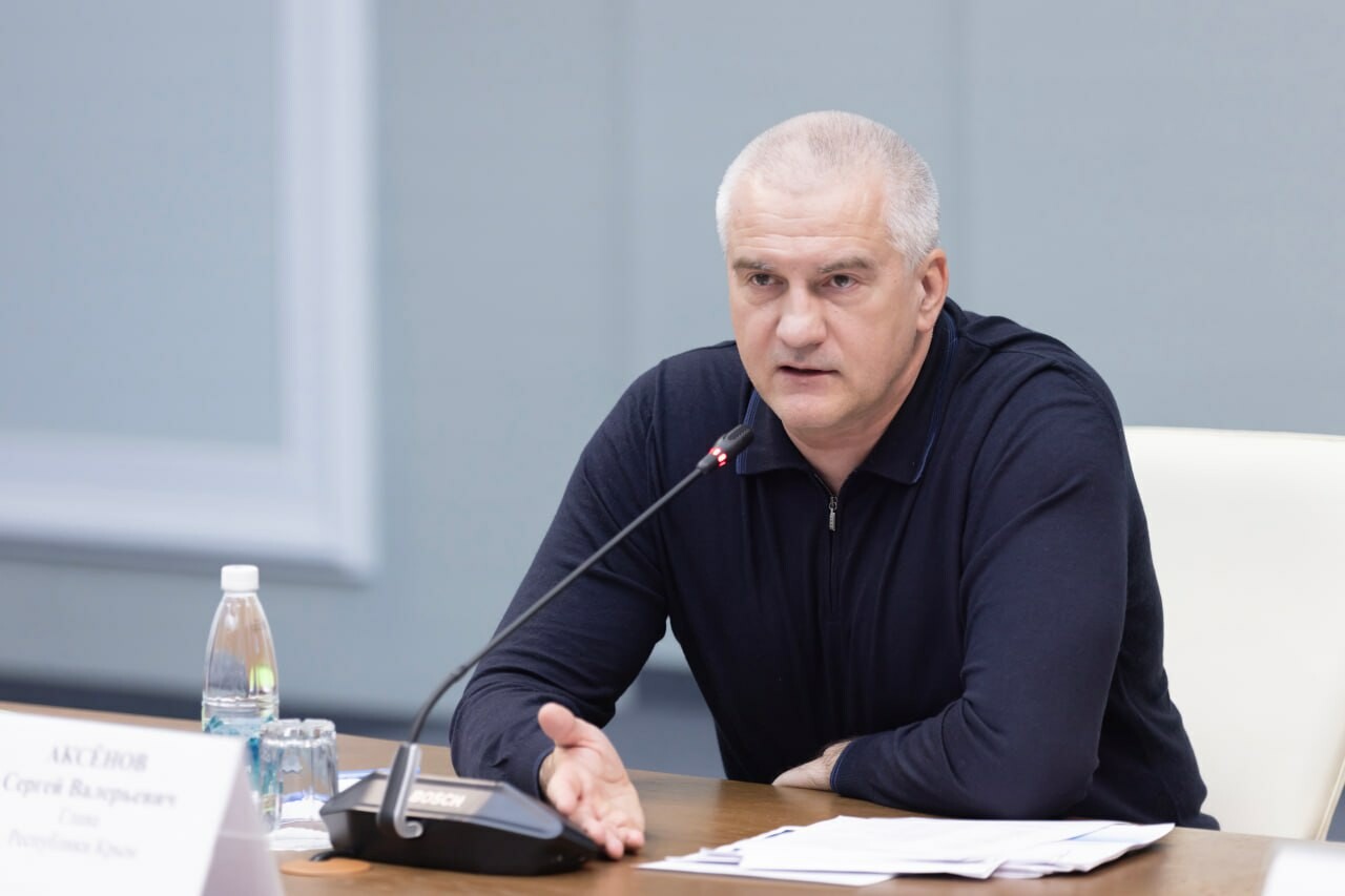 Бальбек боится, что Аксенов на него «косо смотрит»