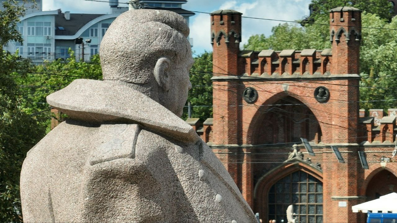 Калининград выделит 2,9 миллиона рублей на работы по уходу за памятниками