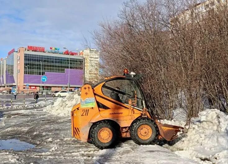 Лебедев рассказал о ходе уборки и ямочном ремонте в Мурманске