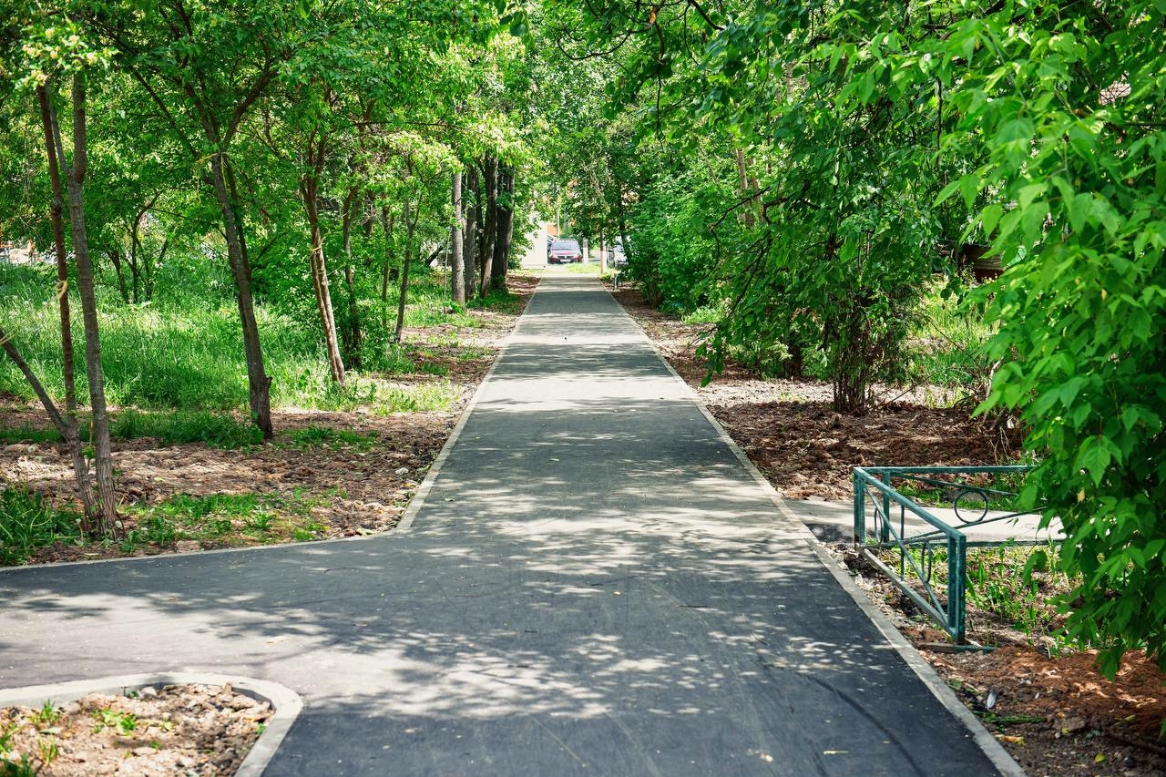 В Химках в этом году благоустроят 61 пешеходную дорожку