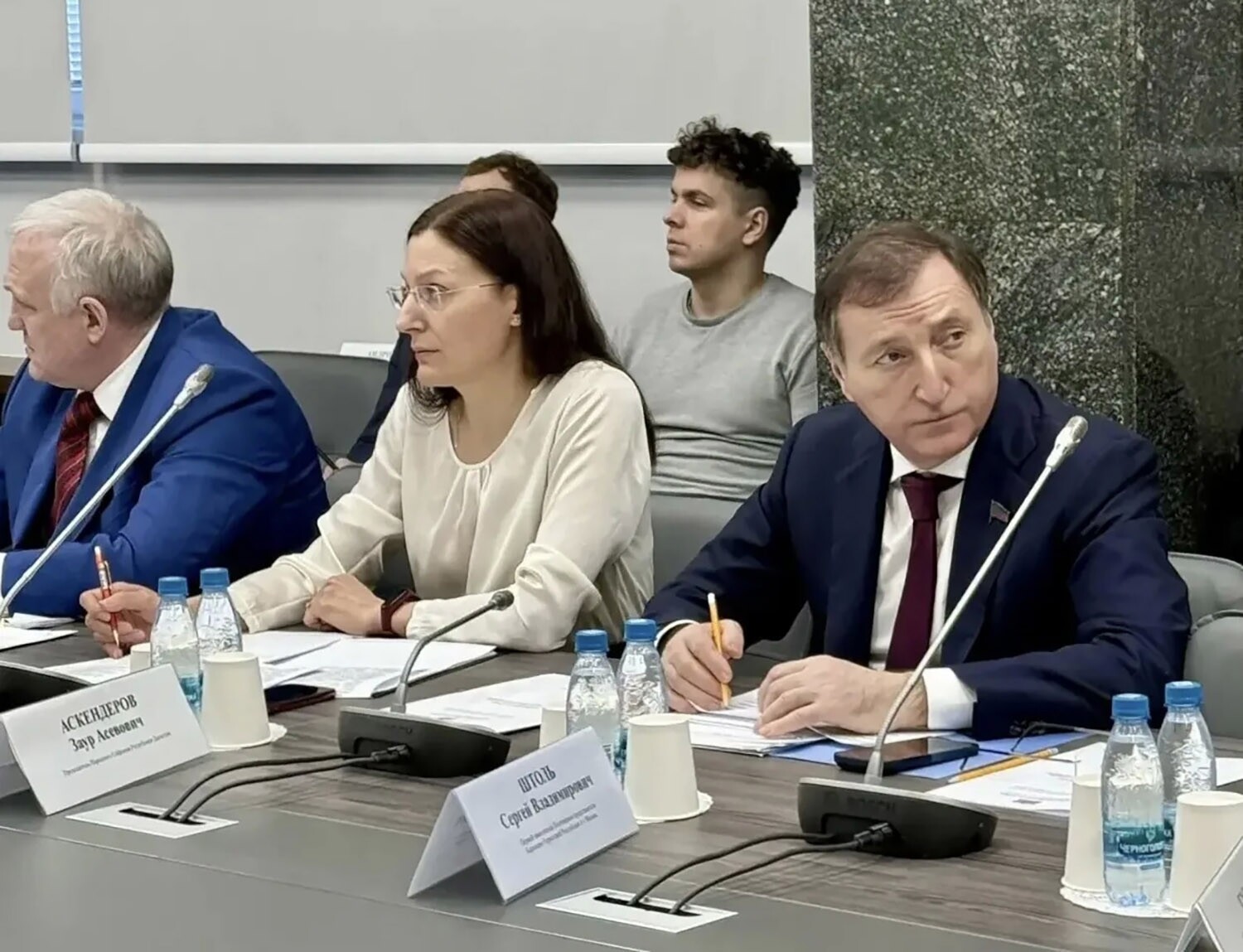 Заур Аскендеров предложил изменить федеральные законы для гостевых домов