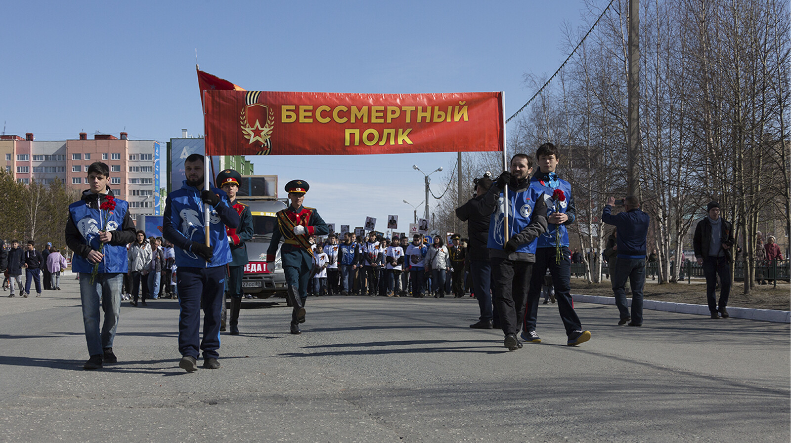 Бессмертный полк на Ямале пройдет в очном и онлайн форматах