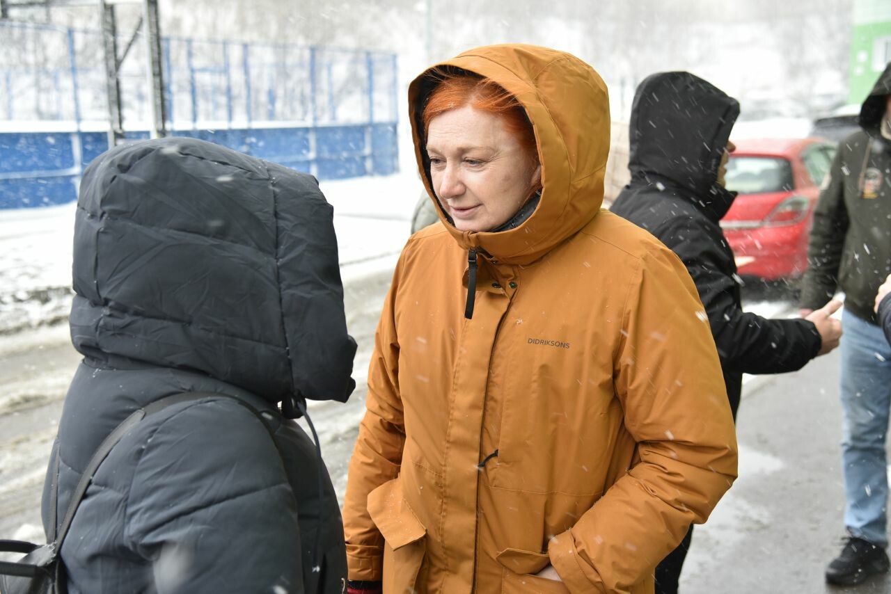 Андреева взяла на контроль жалобы жителей дома в Мурманске