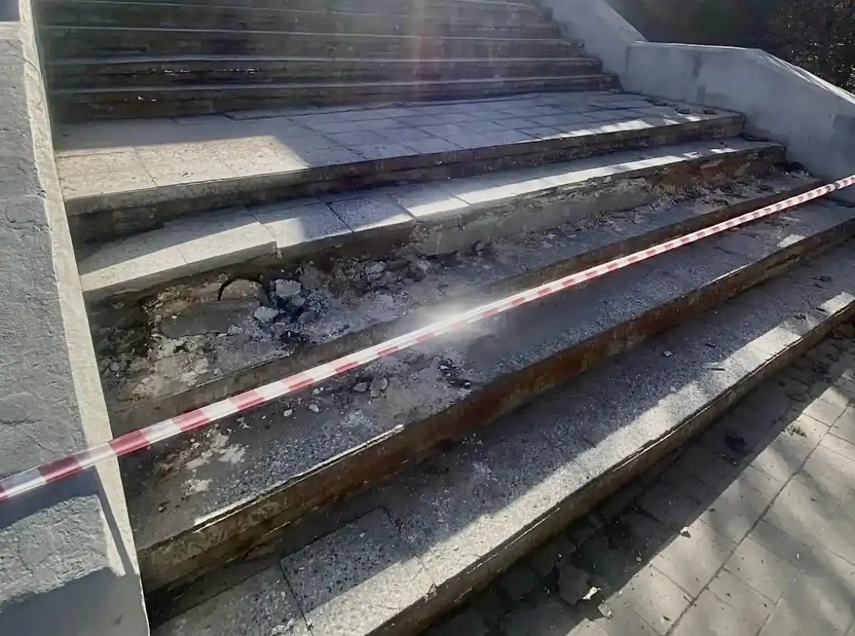 Движение по сходам моста Александра Невского в Великом Новгороде ограничили