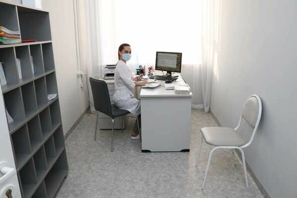 В Хакасии записаться к врачу теперь можно в один клик