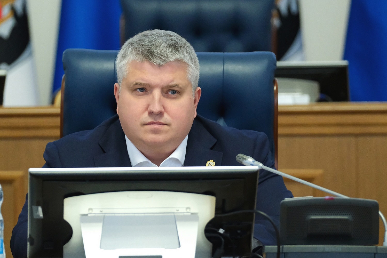 Александр Дронов поручил усилить безопасность на Пасху в храмах Новгородчины