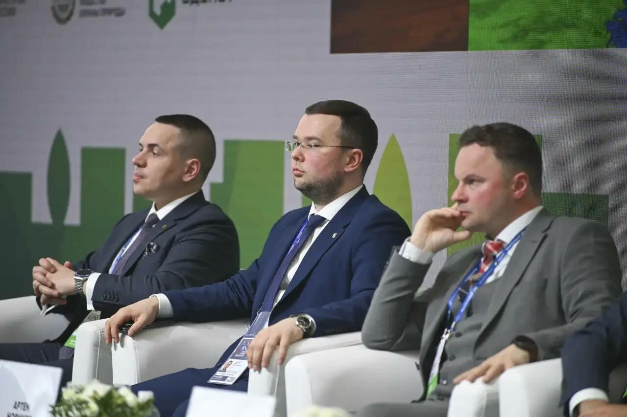 Лебедев представил мурманские практики на форуме «Малая Родина — Сила России»