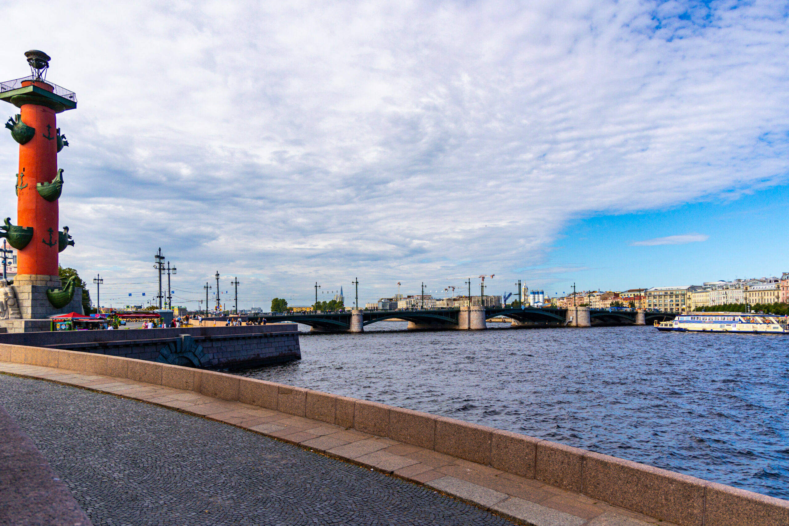 Авито Путешествия: Петербург занял второе место среди туристических направлений России