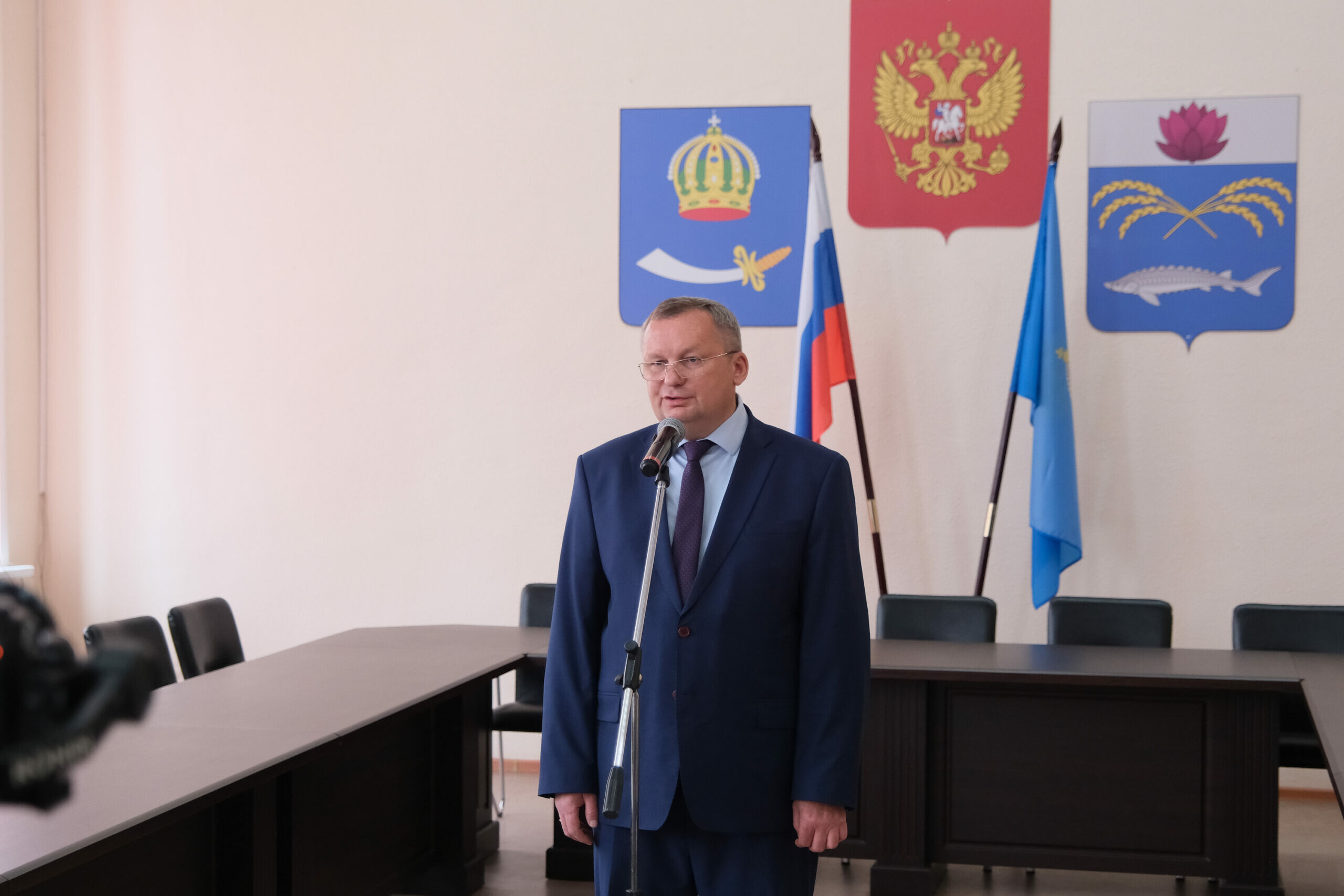 Игорь Мартынов передал награды родным погибших участников СВО