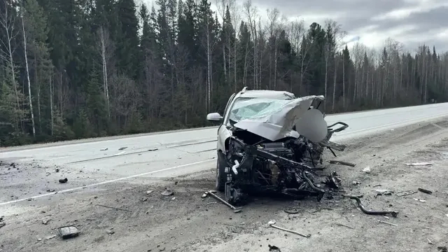 В ДТП под Тюменью погиб 65-летний водитель легковушки