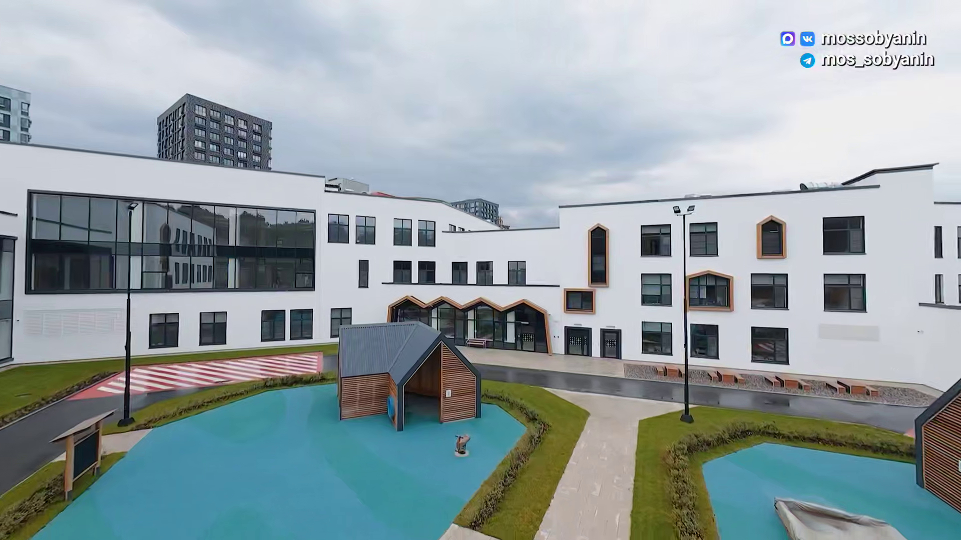 Собянин заявил, что качество образования в Москве постоянно совершенствуется