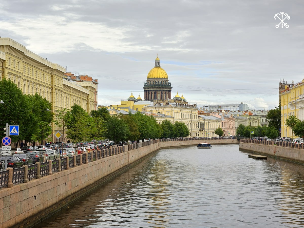 В Санкт-Петербурге старт туристической навигации дали полуденным выстрелом