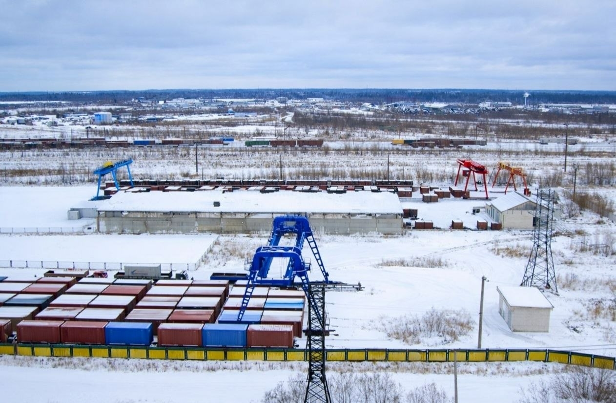 Свердловская железная дорога открыла грузовой терминал