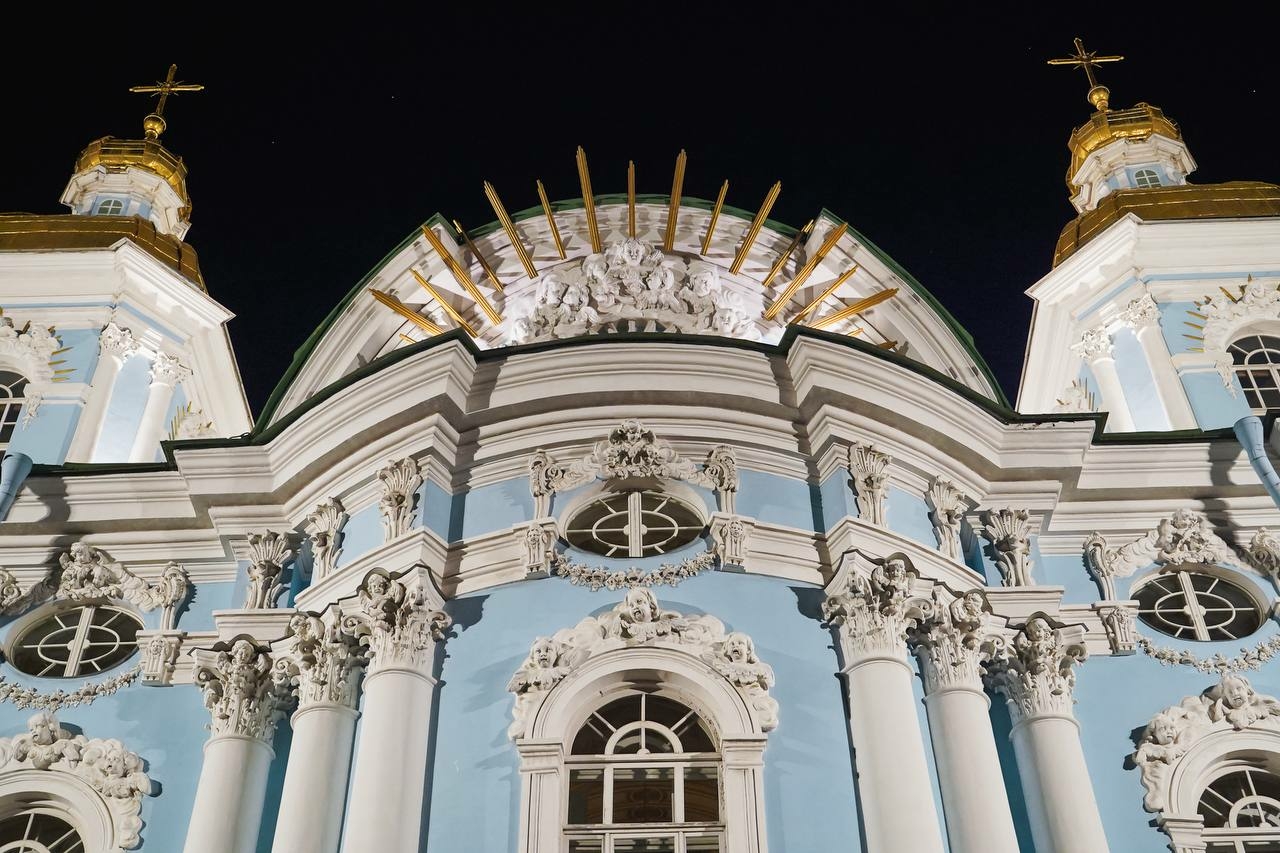 Беглов сообщил о системном развитии наружного освещения в Петербурге