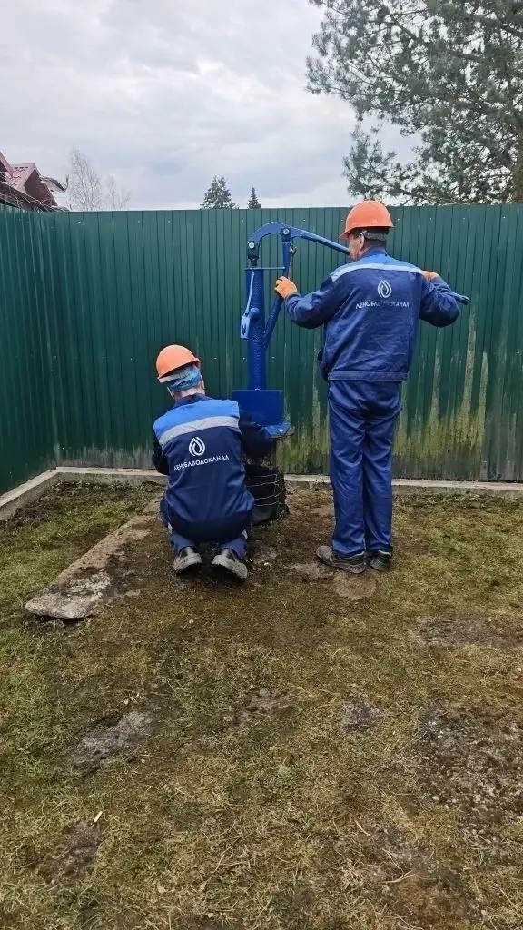 Леноблводоканал восстановил водоразборную колонку в Волхове
