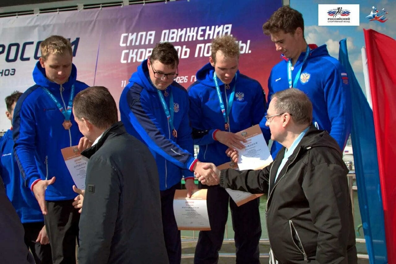 Гребцы из Астрахани завоевали награды на Кубке России