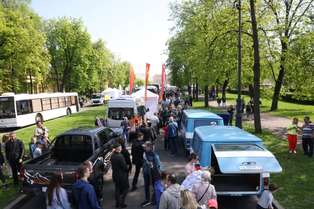 На «ТранспортФесте» в Петербурге выступят Герелло и Корнелюк