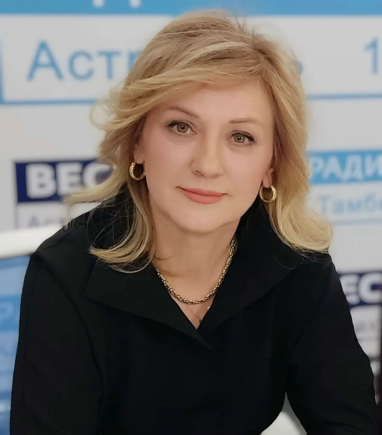 Врач из Астрахани помогла пассажирке на борту самолета