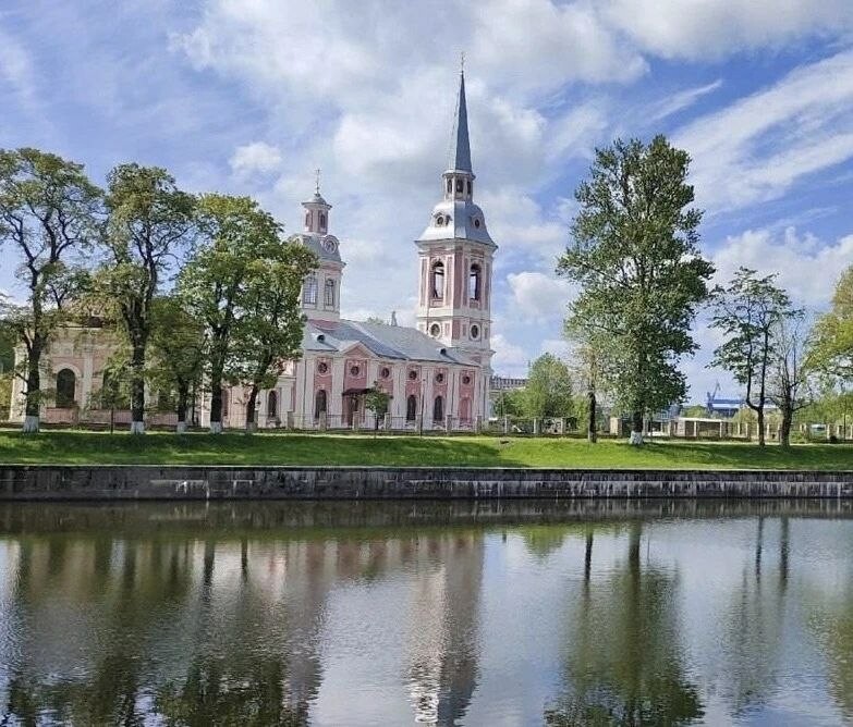 В Ленобласти «Домик на пристани» открыл летние даты для регистрации брака