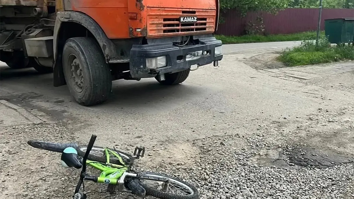 В Краснодаре 8-летний велосипедист погиб в ДТП с грузовиком