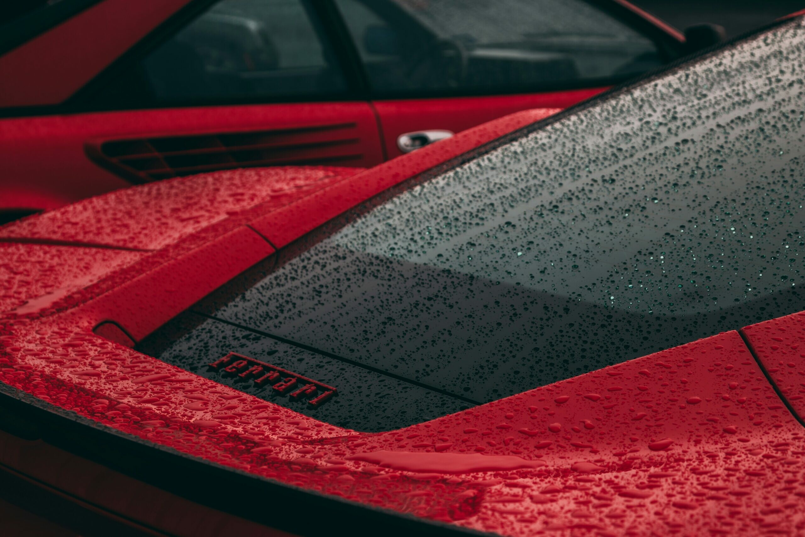 Авито Авто: от Ferrari до FIAT 500 — что входит в коллекцию Шарля Леклера