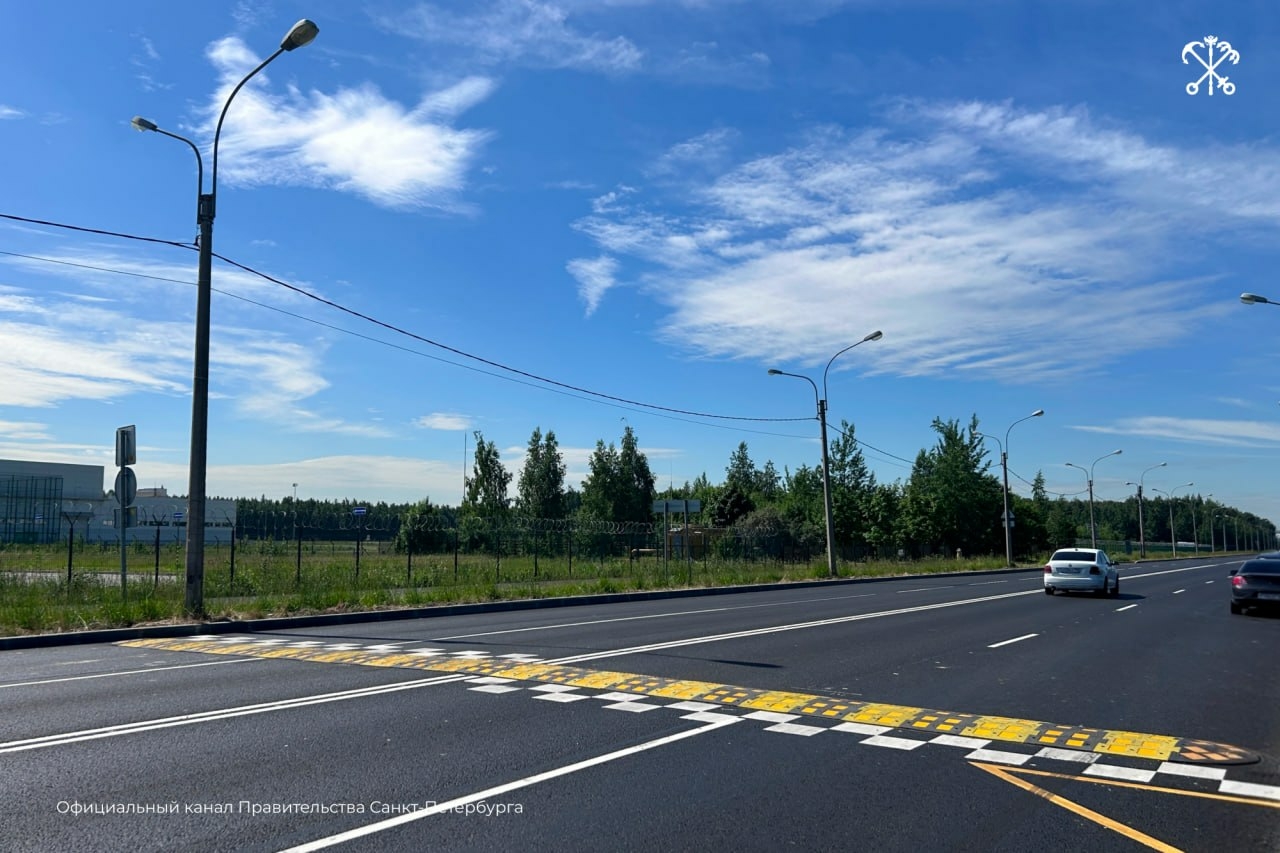 В четырех районах Петербурга отремонтировали порядка 10 километров дорог