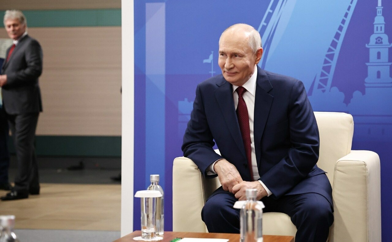 «И бровью не повел»: реакция Путина на провокацию журналиста восхитила Китай