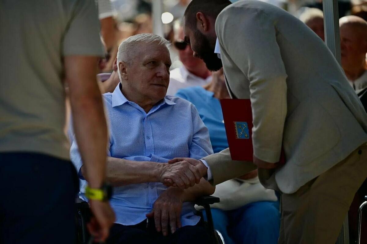 Во Всеволожске отметили 80-летие олимпийского чемпиона Владимира Белоусова