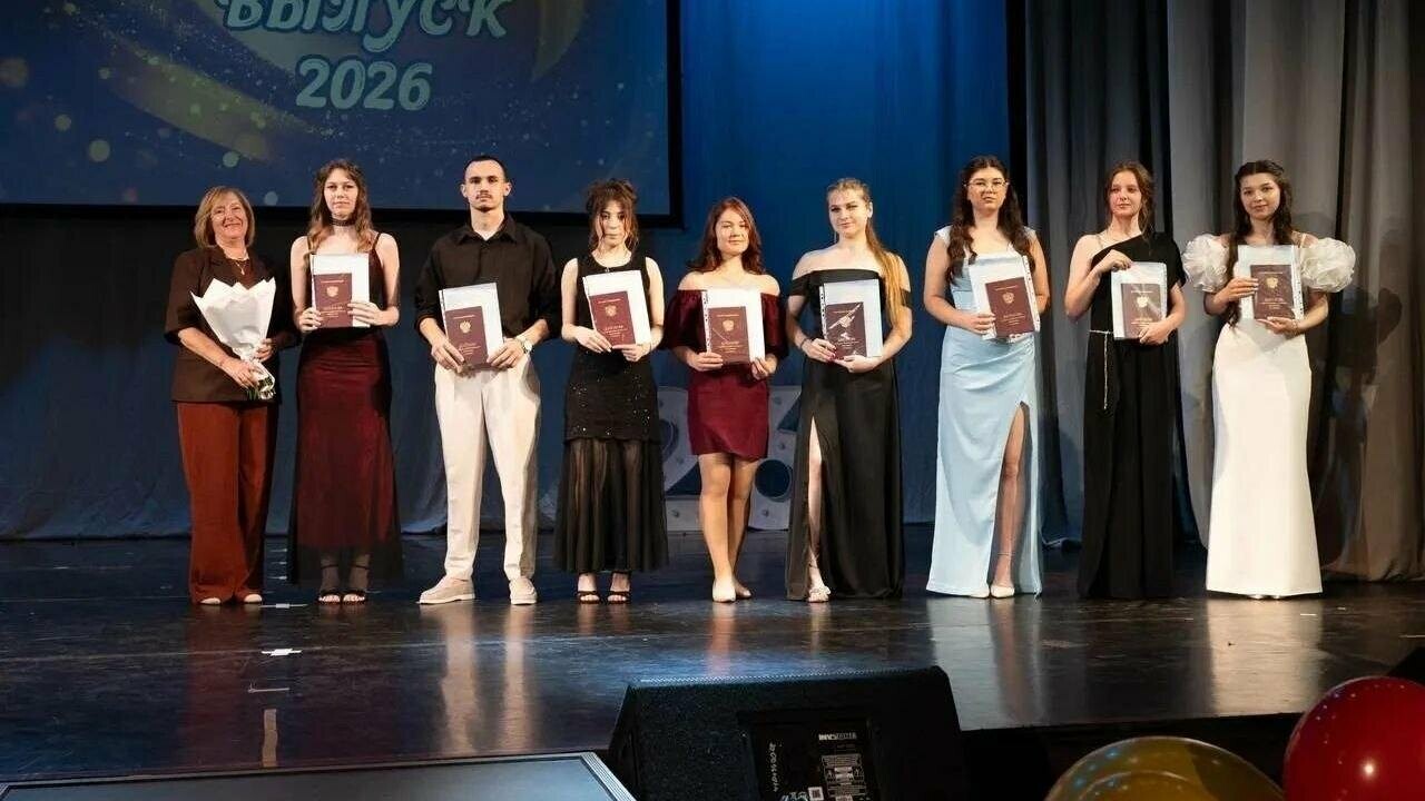 В Серпухове 216 выпускников медколледжа получили дипломы