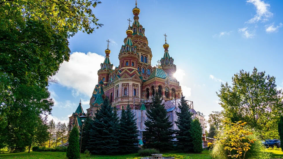 Петергофу исполнился 321 год