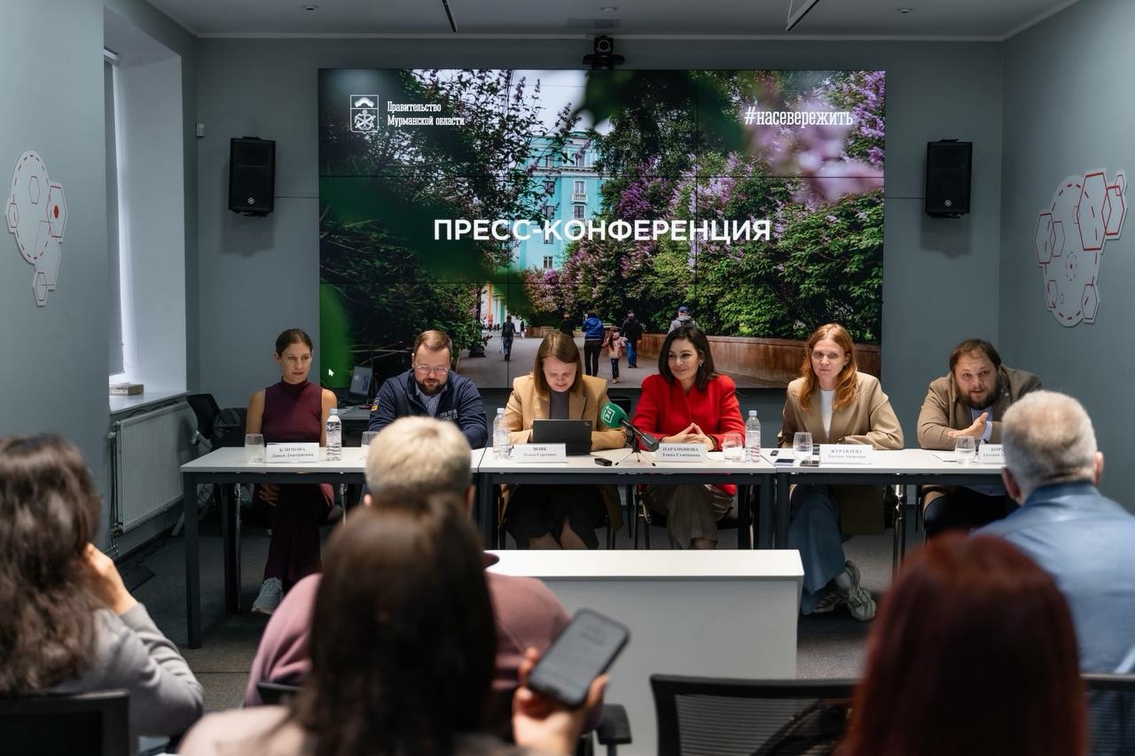 Иван Лебедев ответил на вопросы журналистов по теме озеленения Мурманска