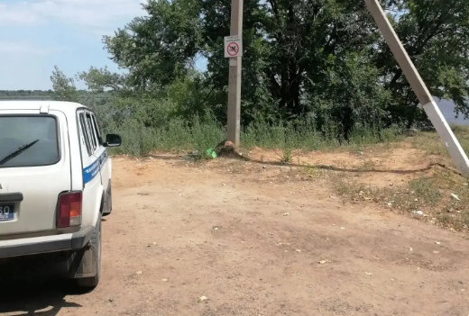 В Наримановском районе спасли двух детей на воде