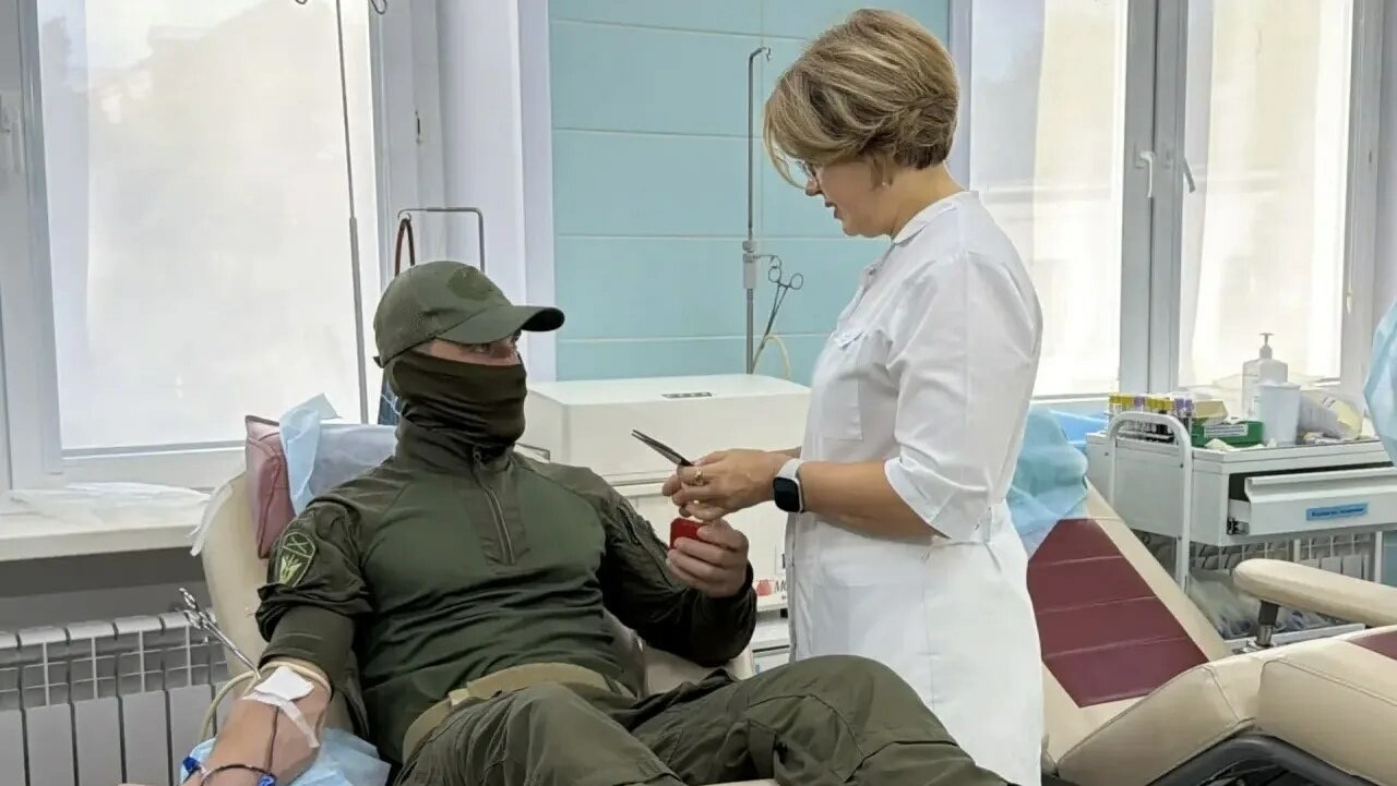 Астраханские росгвардейцы сдали кровь для десятков пациентов