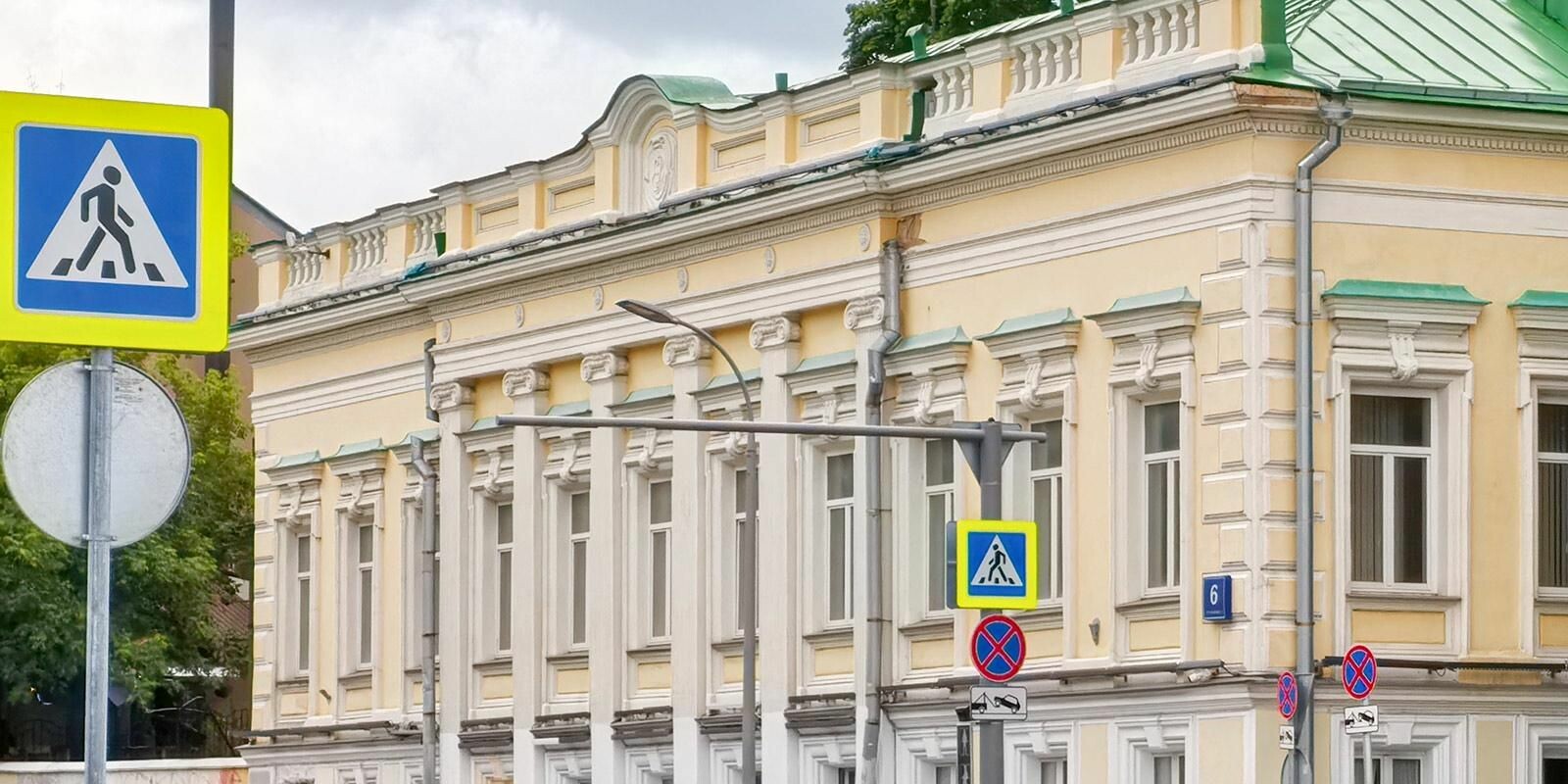 В Москве выставили на торги нежилое помещение в историческом здании на Яузской улице