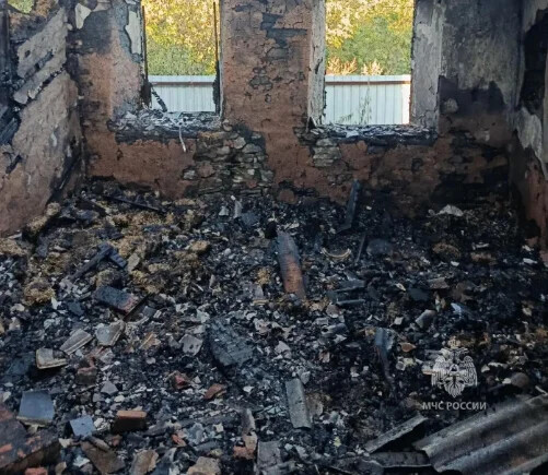 В Красносулинском районе при пожаре погиб 71 летний мужчина