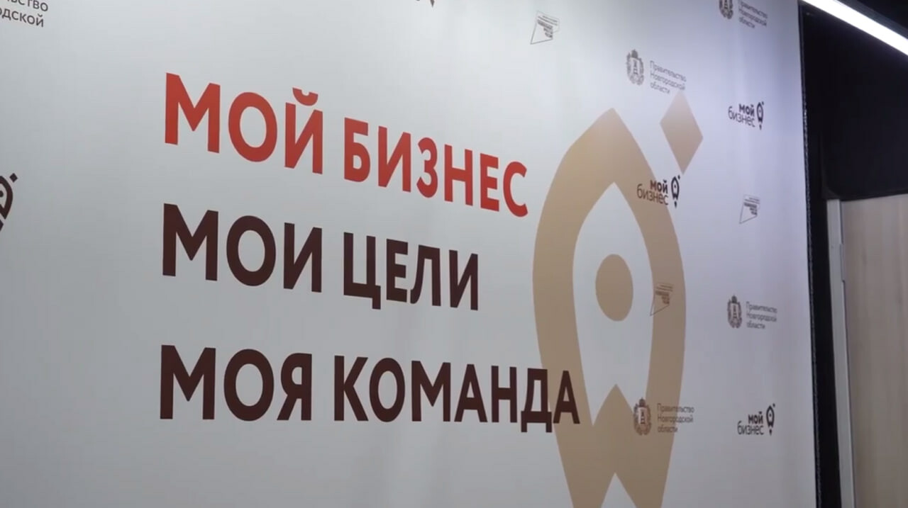 Дронов рассказал о расширении программы студенческой карты
