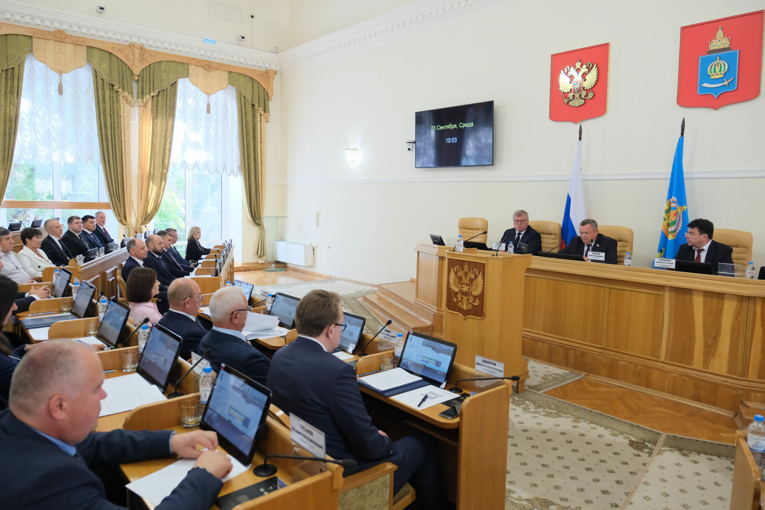 Игорь Мартынов возглавил Думу Астраханской области