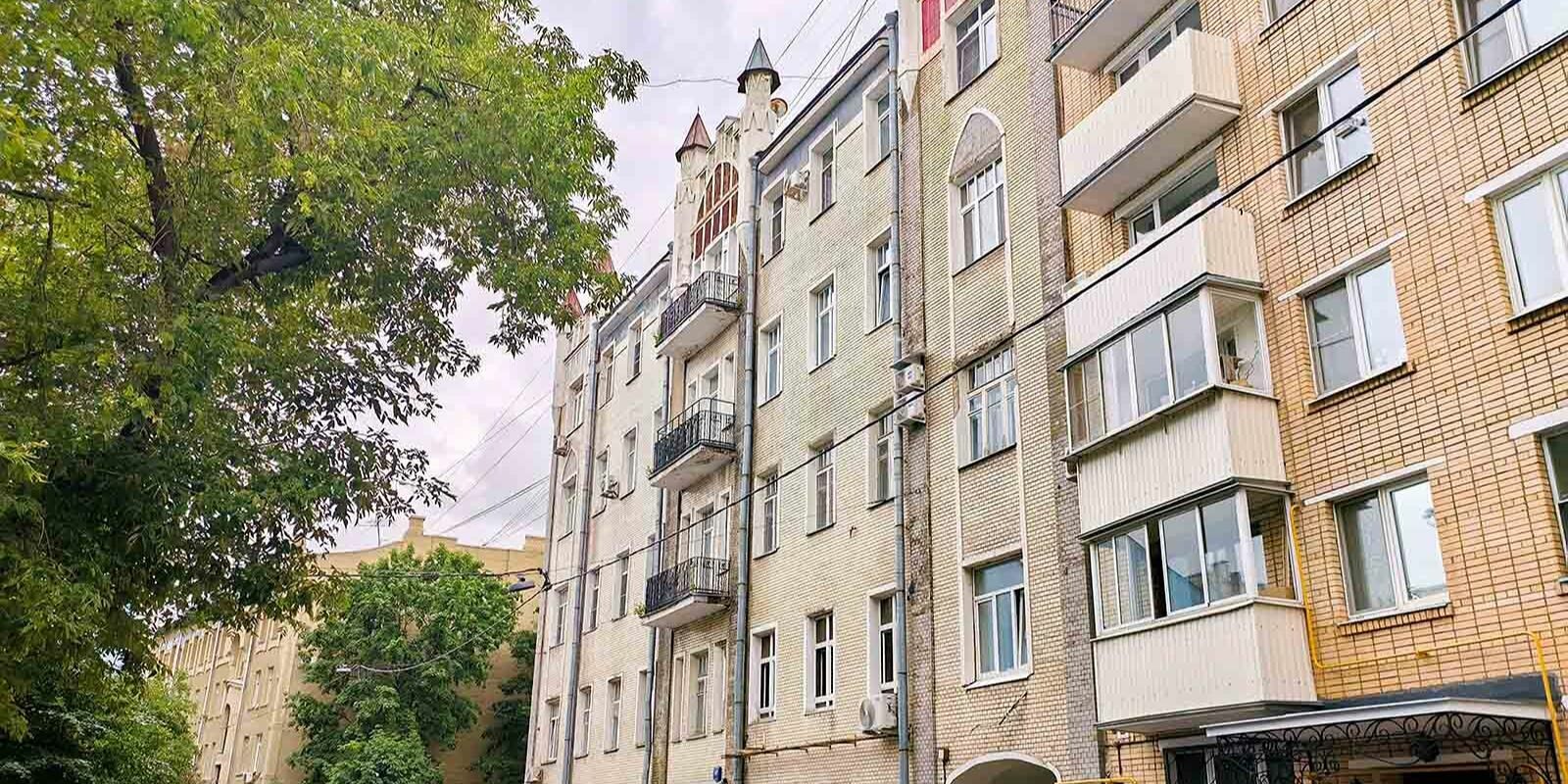В Басманном районе выставили на торги крупное помещение для бизнеса