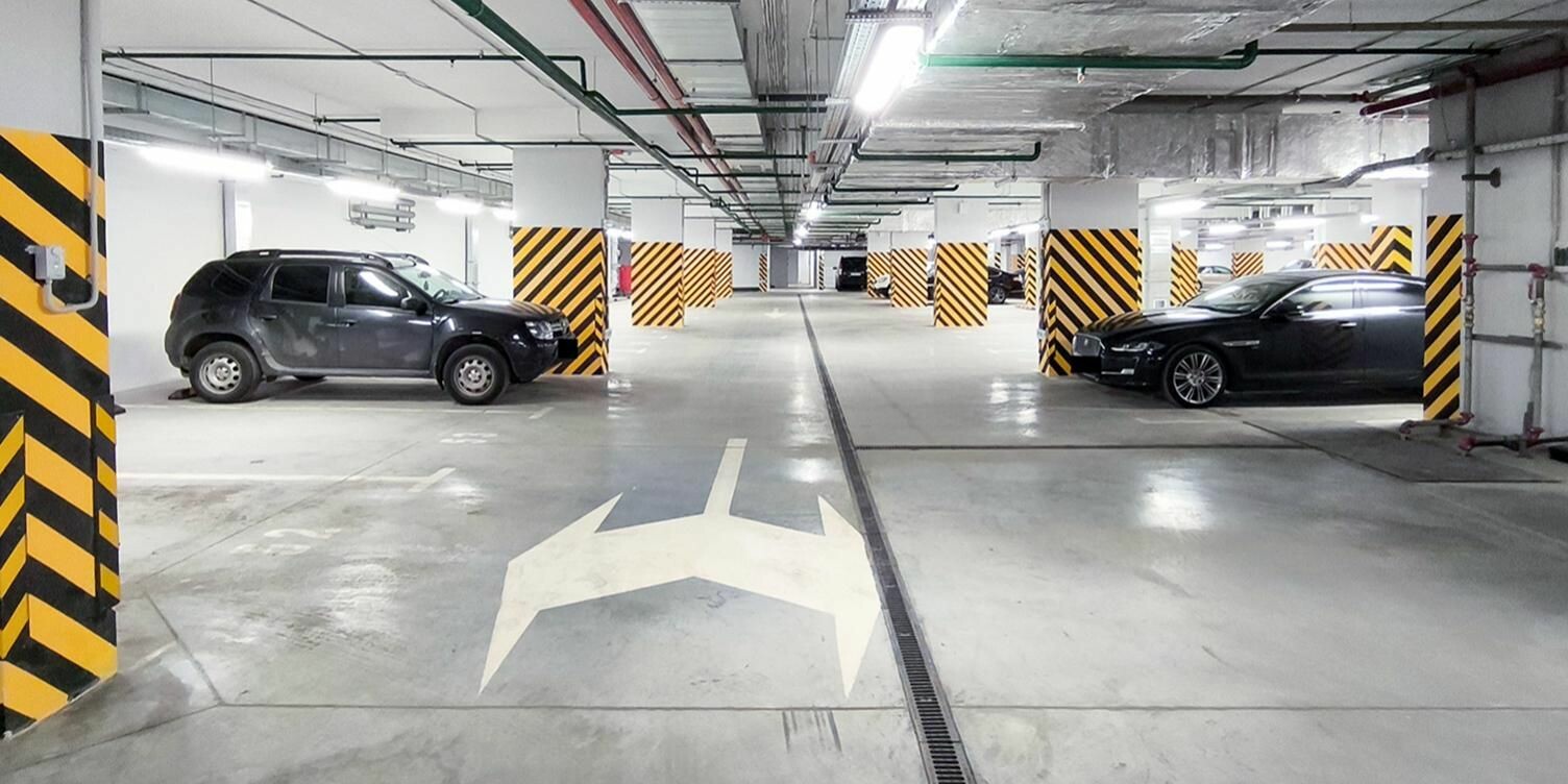 На аукционах в Москве продали более 6 тысяч машино-мест