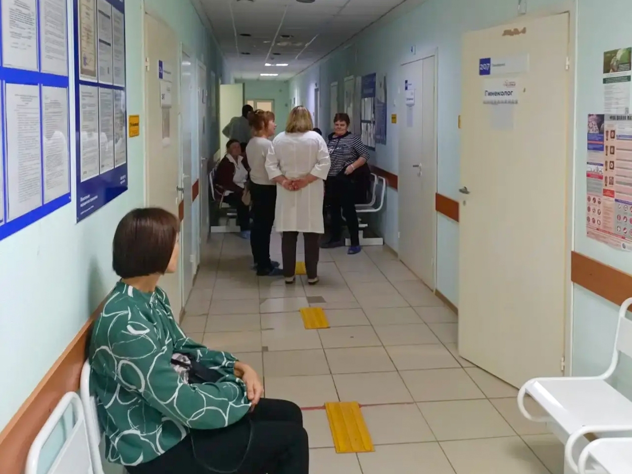 Около 200 жителей Холмского округа посетили врачей по проекту «Здоровая семья»
