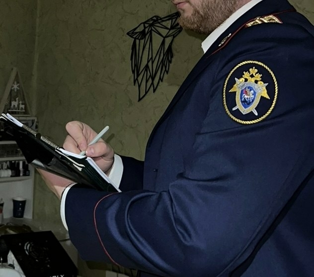 В Петербурге мужчину обвинили в убийстве знакомого на улице Турку