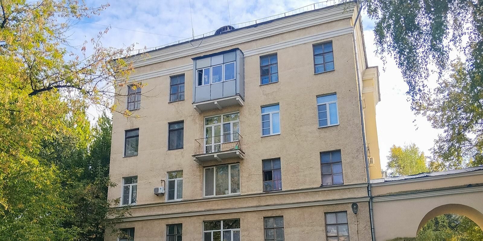 В Москве продают коммерческую недвижимость рядом с метро «Молодежная»