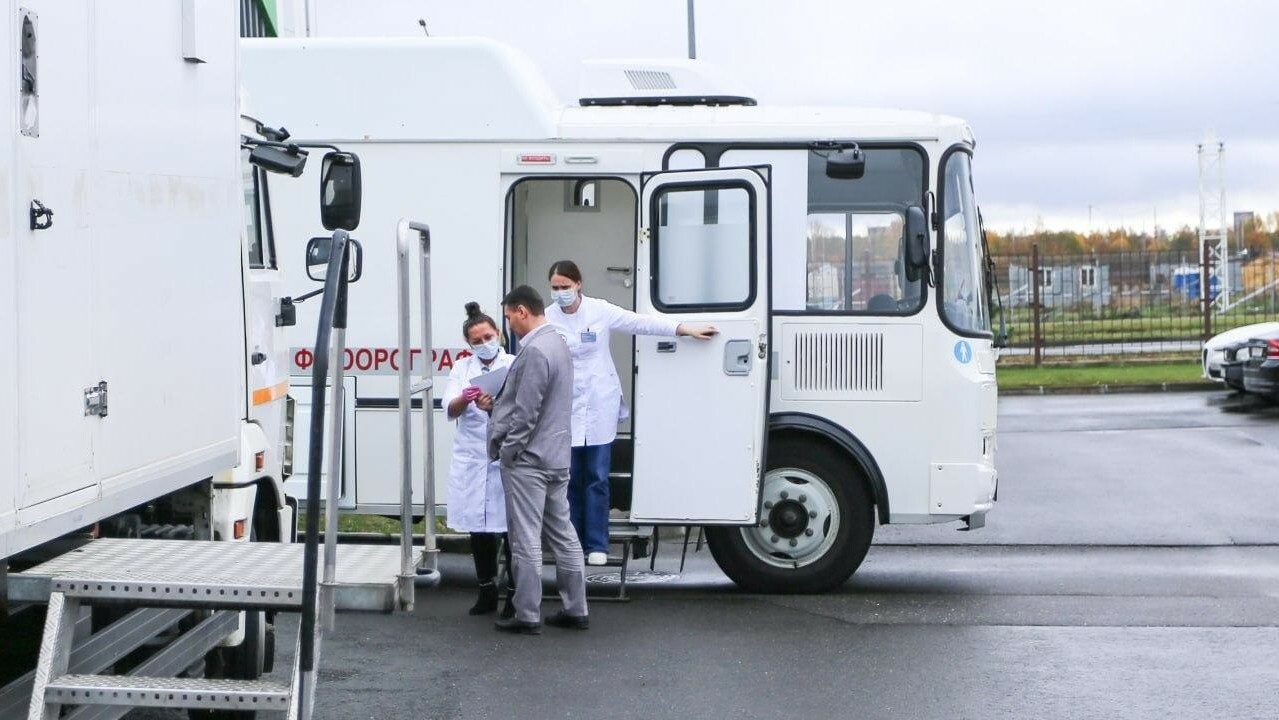 Мобильные бригады проверили здоровье 30 тыс. работников Подмосковья